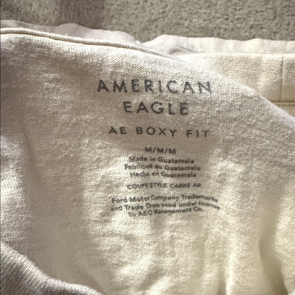 American Eagle Outfitters Cream Boxy Fit Tee - Picture 3 of 4